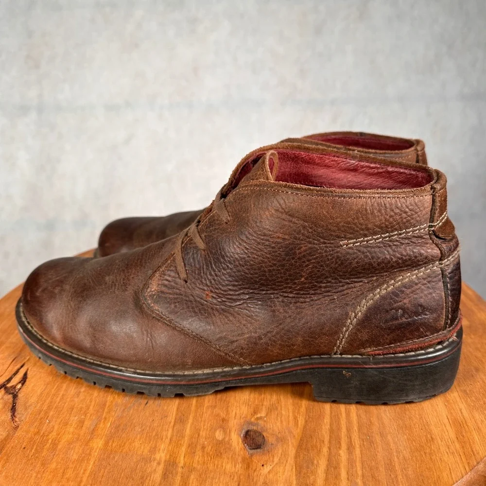 Clarks chukka boots